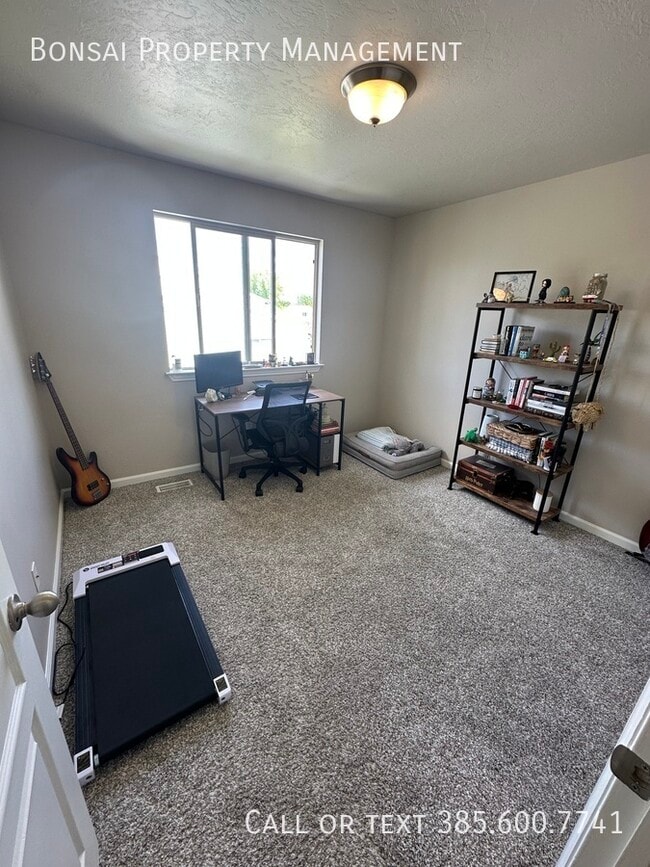 Building Photo - 1352 Stone Meadow Dr
