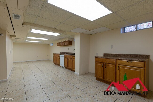 Building Photo - 3 br, 2 bath House - 5296 Curtis St
