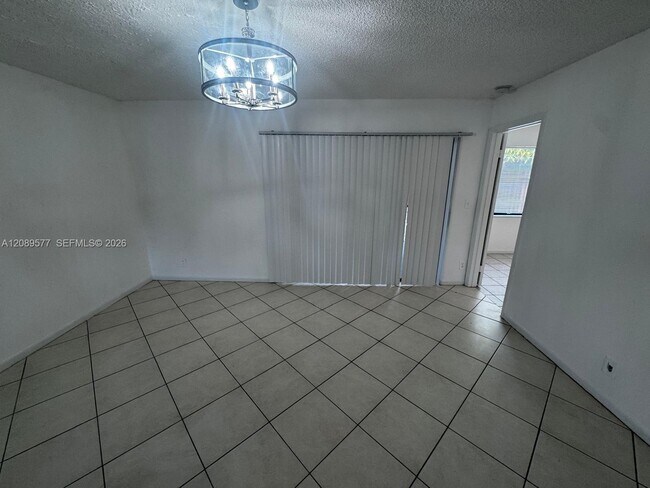 Building Photo - 16413 Grape Way
