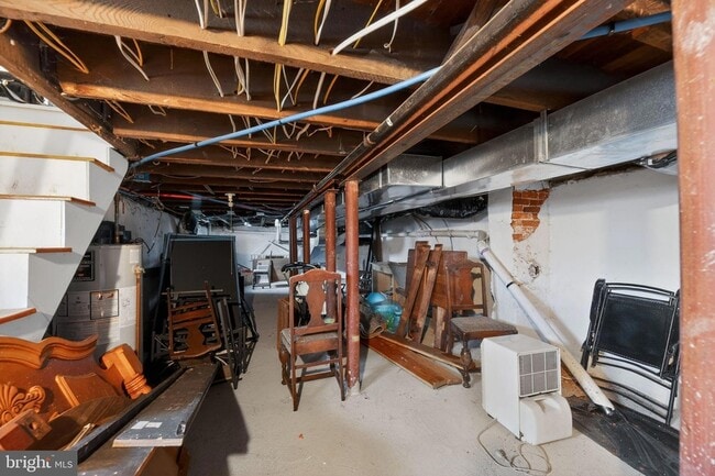 Building Photo - 810 Central Ave