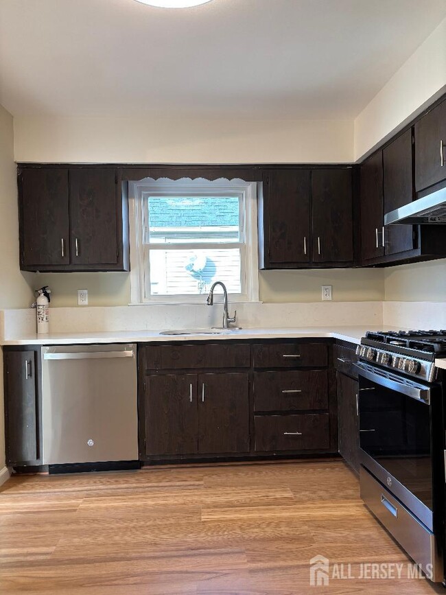 Building Photo - 260 Washington Ave