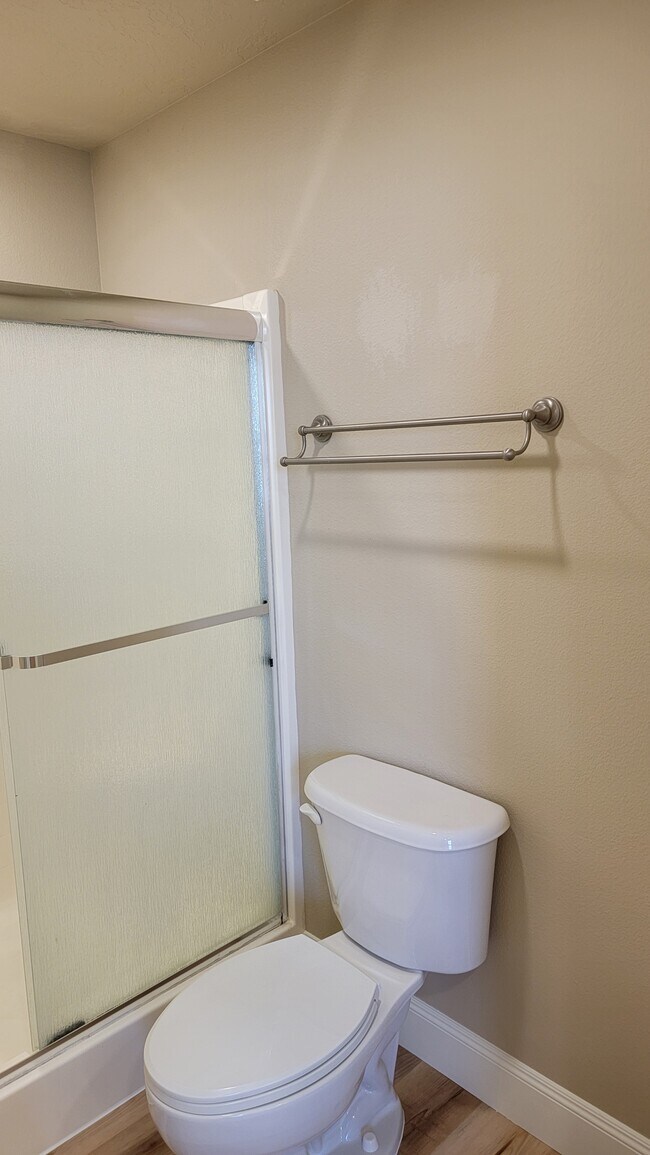 Building Photo - 3993 N Heritage View Ave