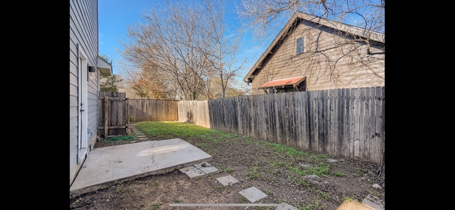 Building Photo - 6210 Langham St