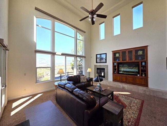 Building Photo - First Month Free – Executive Somersett Home Offered Furnished or Unfurnished with Panoramic Views...