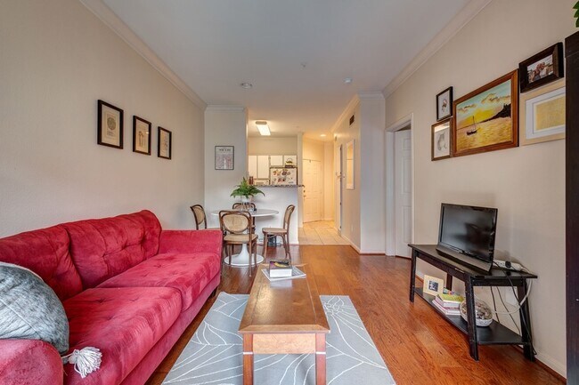 Building Photo - 3231 Allen Pkwy