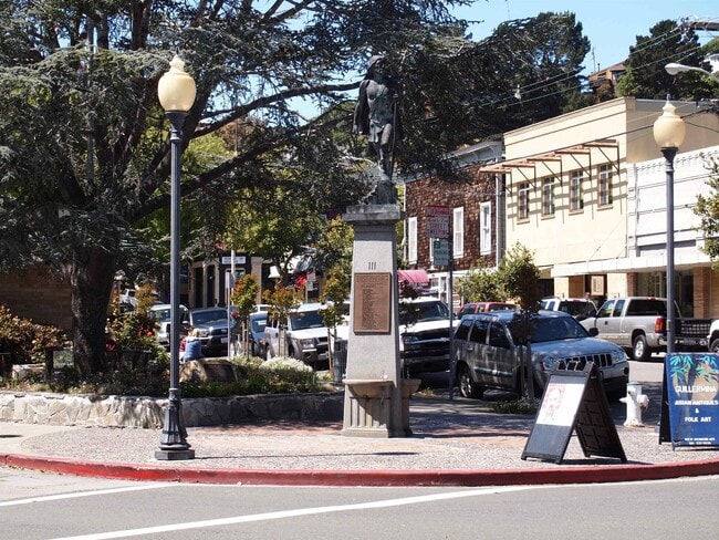 Building Photo - 216 Washington Ave