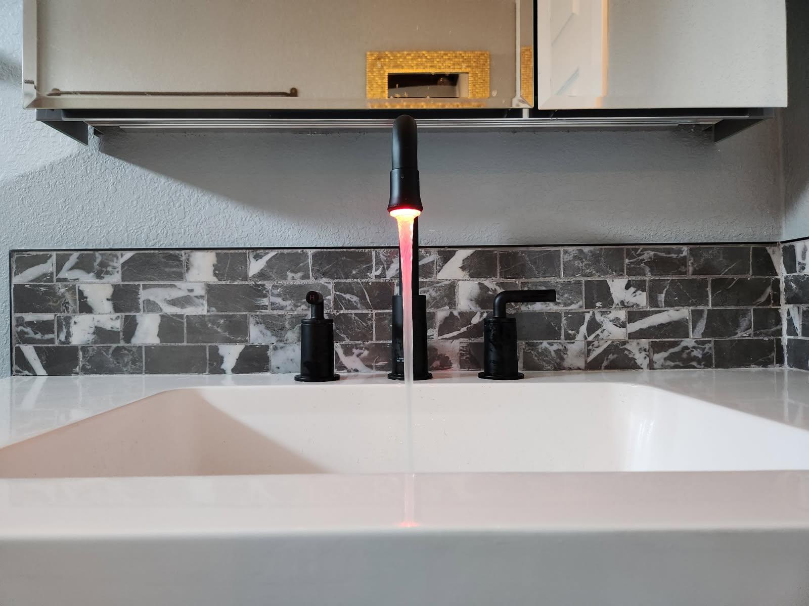 Building Photo - 703 42nd St