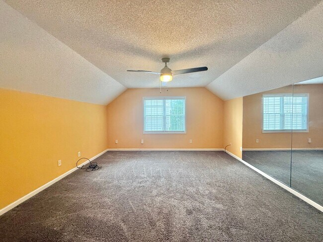 Building Photo - 2809 Alder Ridge Ln
