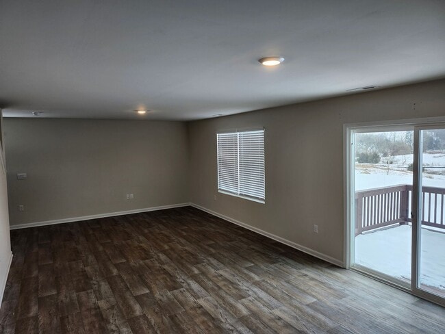 Building Photo - Single Family 4 BR, 2.5 Bath Rental in Broadway, Only 2 Years Old, Available in January 2026