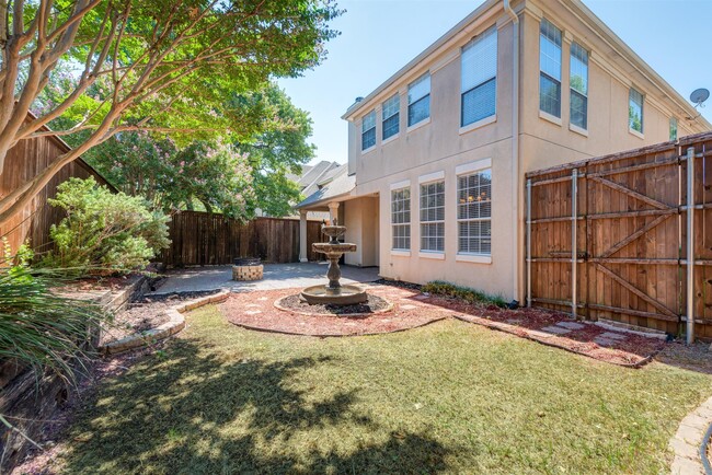 Building Photo - 1404 Clearwater Ct