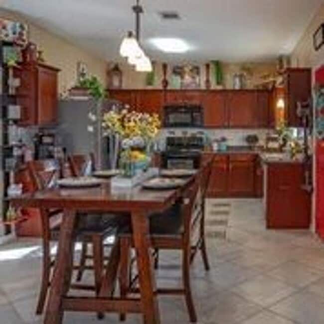 Building Photo - 3 Bedroom/2 bathroom coming soon to  Lebanon
