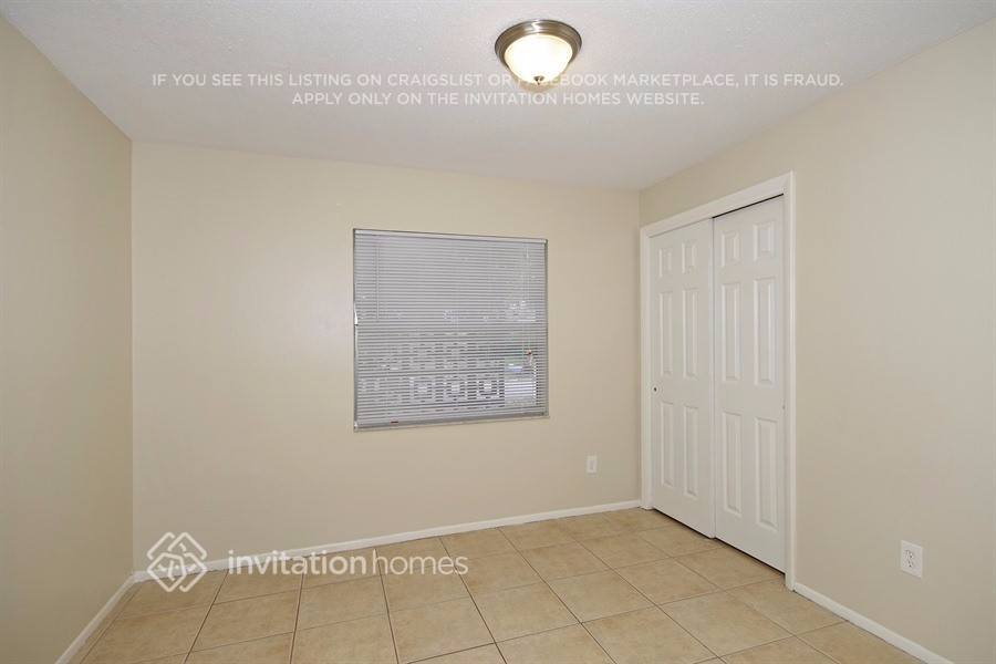 Building Photo - 816 Walnut Pl