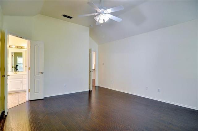 Building Photo - 9091 River Trails Blvd