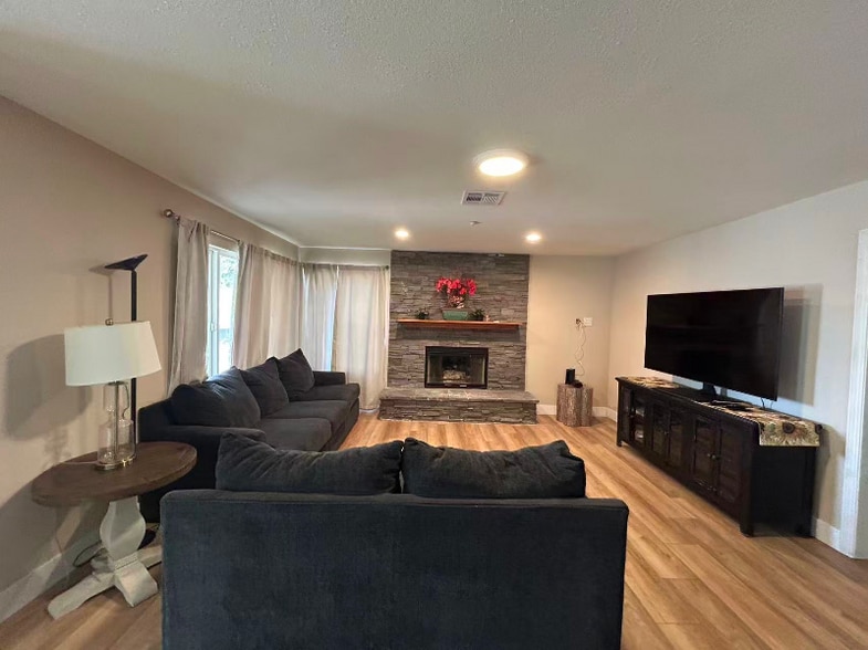 Building Photo - 3602 Merienda Ln