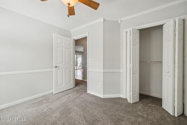 Building Photo - 12358 Carriage Crossing Ct