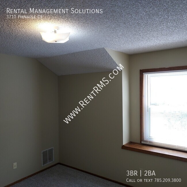 Building Photo - **MOVE-IN SPECIAL**3710 Pinnacle Ct-Lawren...