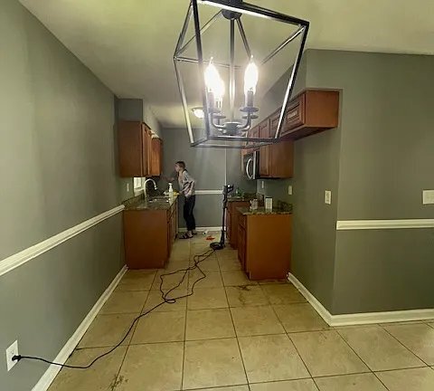 Building Photo - 5601 Littleridge Dr