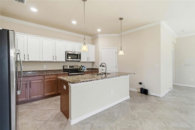 Building Photo - 7156 Marsh View Terrace
