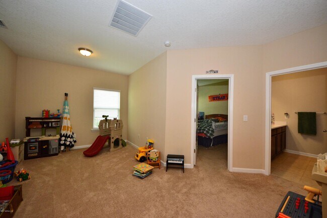 Building Photo - 34 Onda ln