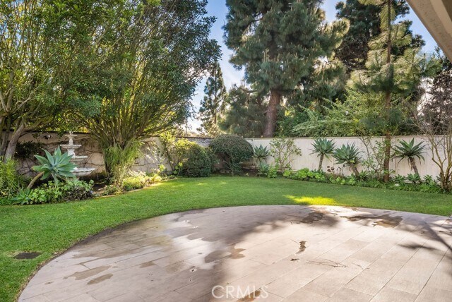 Building Photo - 2646 Basswood St