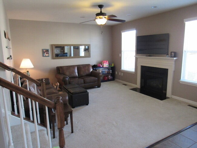 Building Photo - Pet Friendly 2 Story with Basement and 2 C...