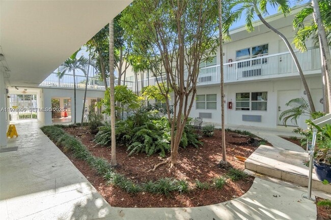 Building Photo - 8080 Tatum Waterway Dr