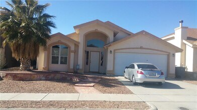 Building Photo - 12545 Paseo Alegre Ave