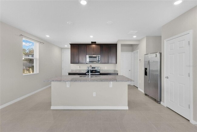 Building Photo - 773 Legacy Dr