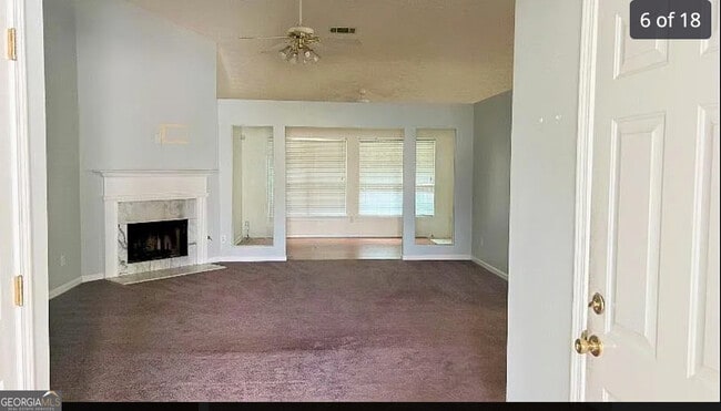Building Photo - 2361 Cove Lake Way