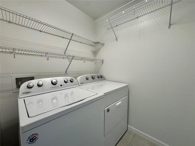 Building Photo - 8973 Matriarca Aly