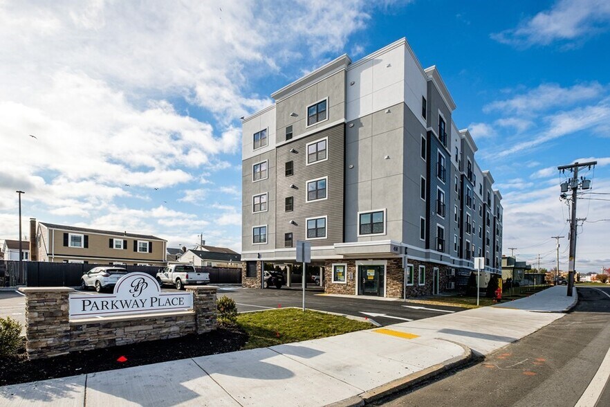 Building Photo - 440 American Legion Hwy
