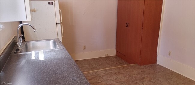 Building Photo - 956 Grant Ave