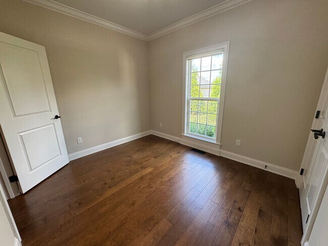 Building Photo - 1308 Burl Woods Ct