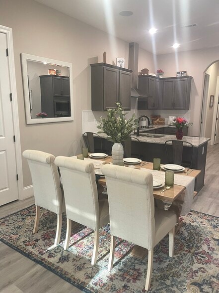 Building Photo - 126 Oasis Dr