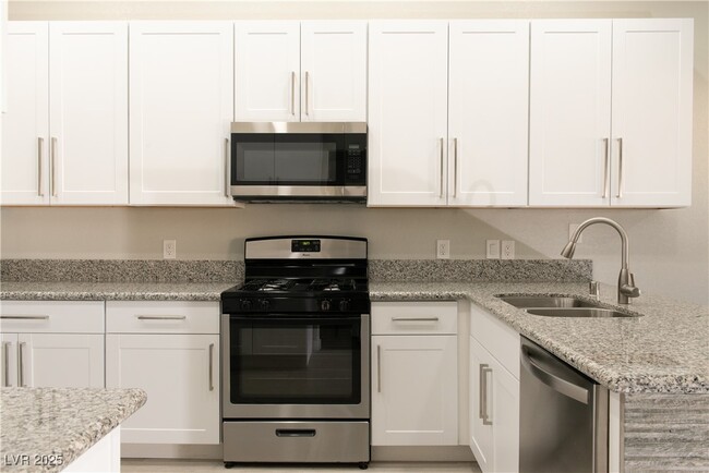 Building Photo - 836 Teal Wing Way