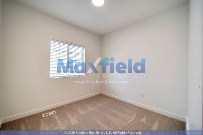 Building Photo - 8180 S 8180 W