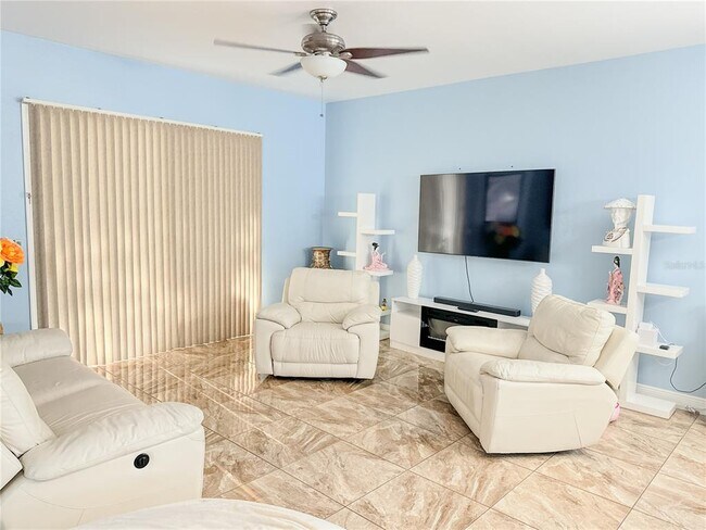 Building Photo - 2847 Oconnell Dr