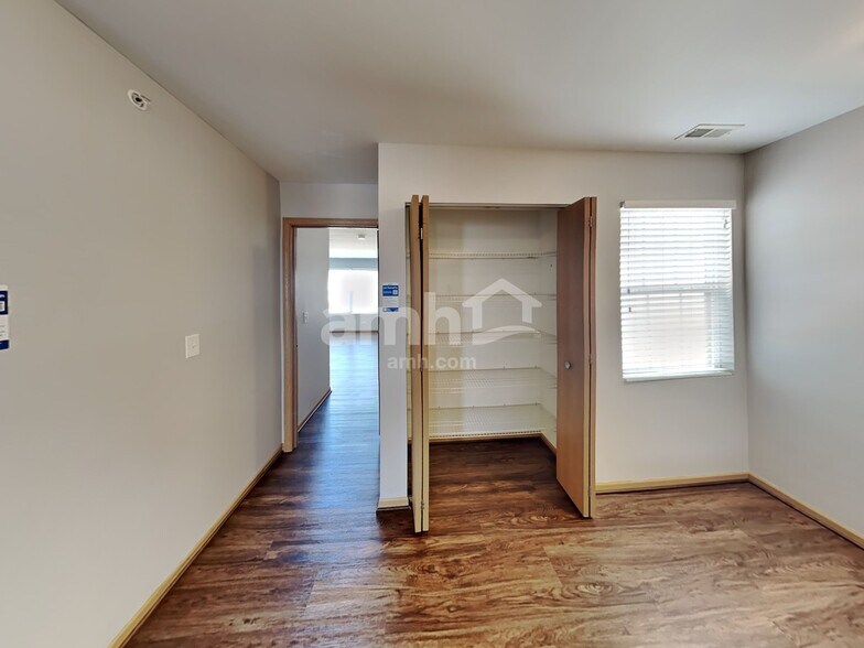 Building Photo - 3945 Havenhill Ct