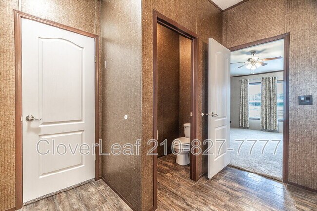 Building Photo - 413 Co Rd 6812
