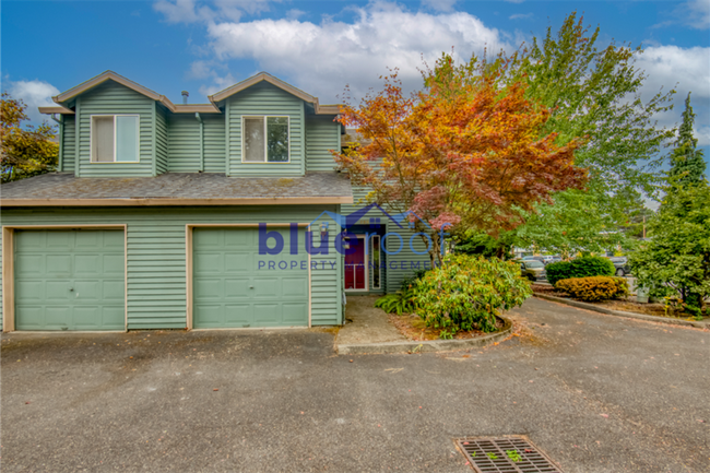 Building Photo - 520 SW 150th Ave