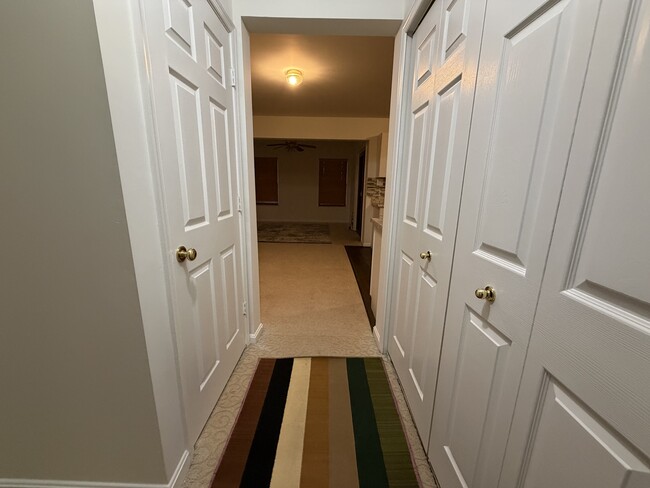 Building Photo - 4676 Deerwatch Dr