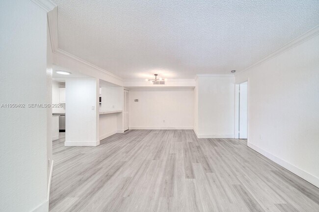 Building Photo - 10795 SW 108th Ave