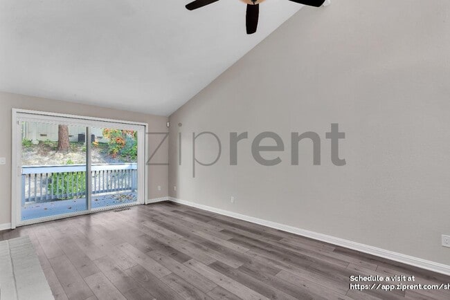 Building Photo - 135 Southwind Dr