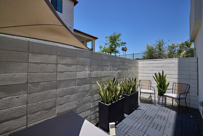 Building Photo - 13070 Olympus Cir