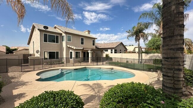 Building Photo - Northeast Scottsdale 3 Bedroom