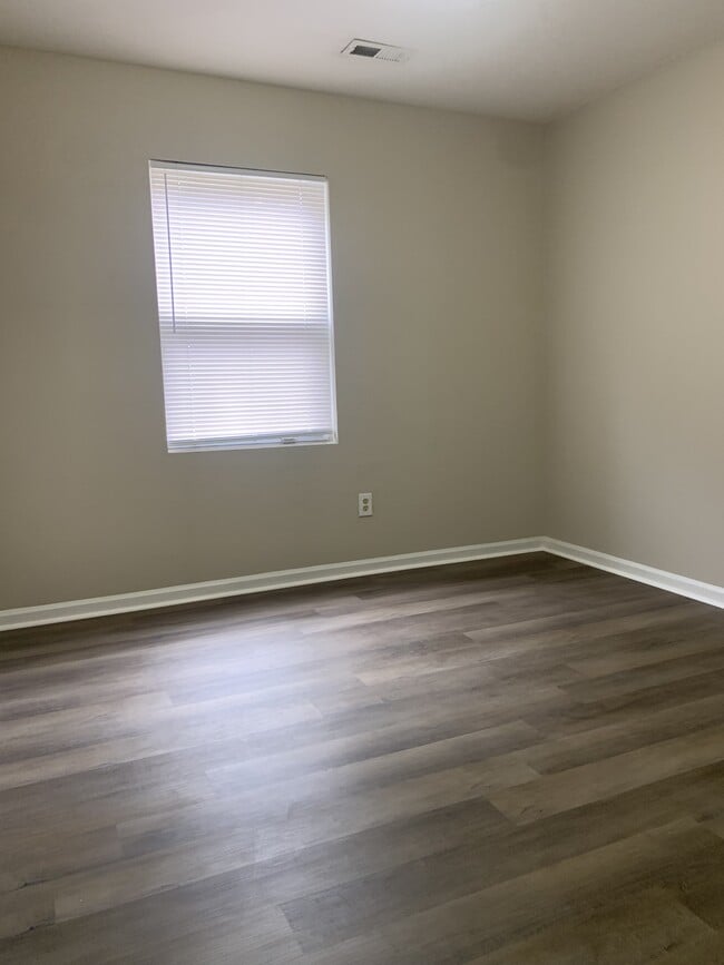 Building Photo - 1278 S Hayne St