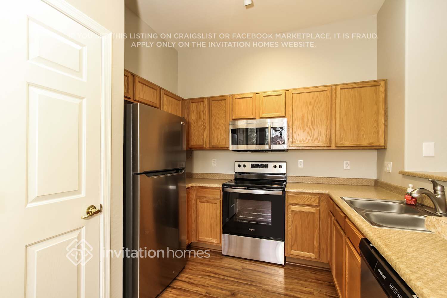 Building Photo - 1684 S 172nd Dr