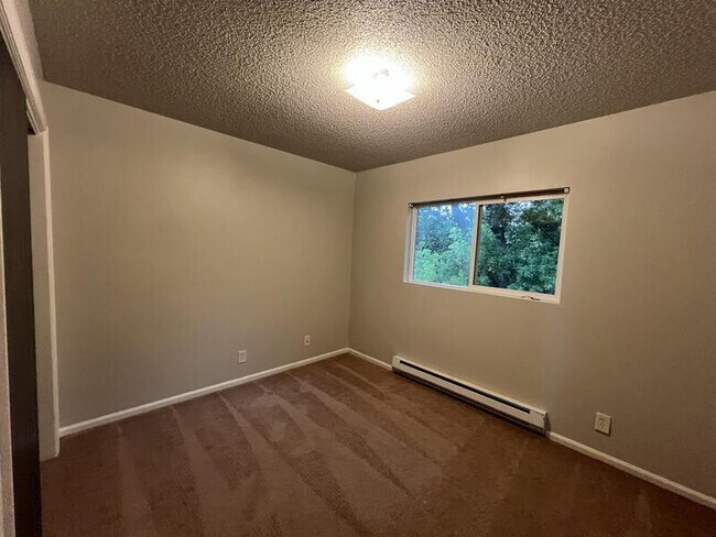 Building Photo - 714 Dell Range Blvd