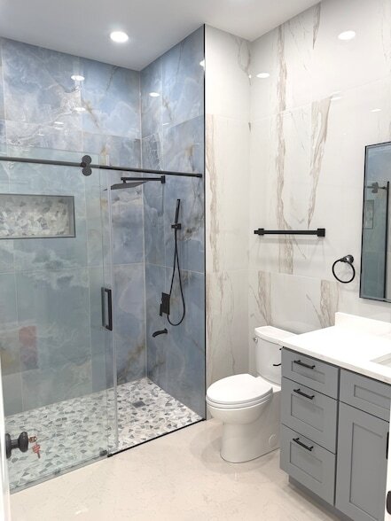 Building Photo - 2915 N Clybourn Ave