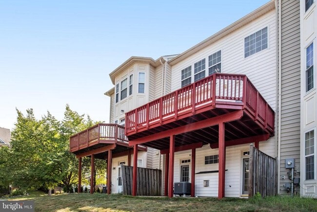 Building Photo - 17485 Bayou Bend Cir